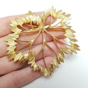 Vintage Napier Big Gold Tone Filigree Leaf Shape Brooch, Retro Statement Pin